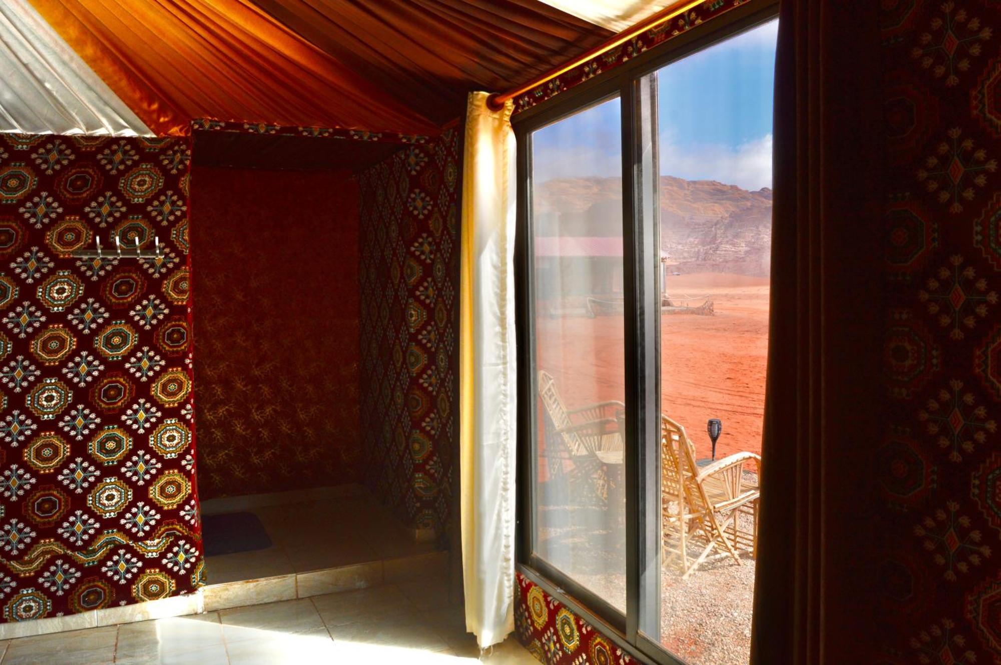 Wadi Rum Travel Camp Eksteriør bilde