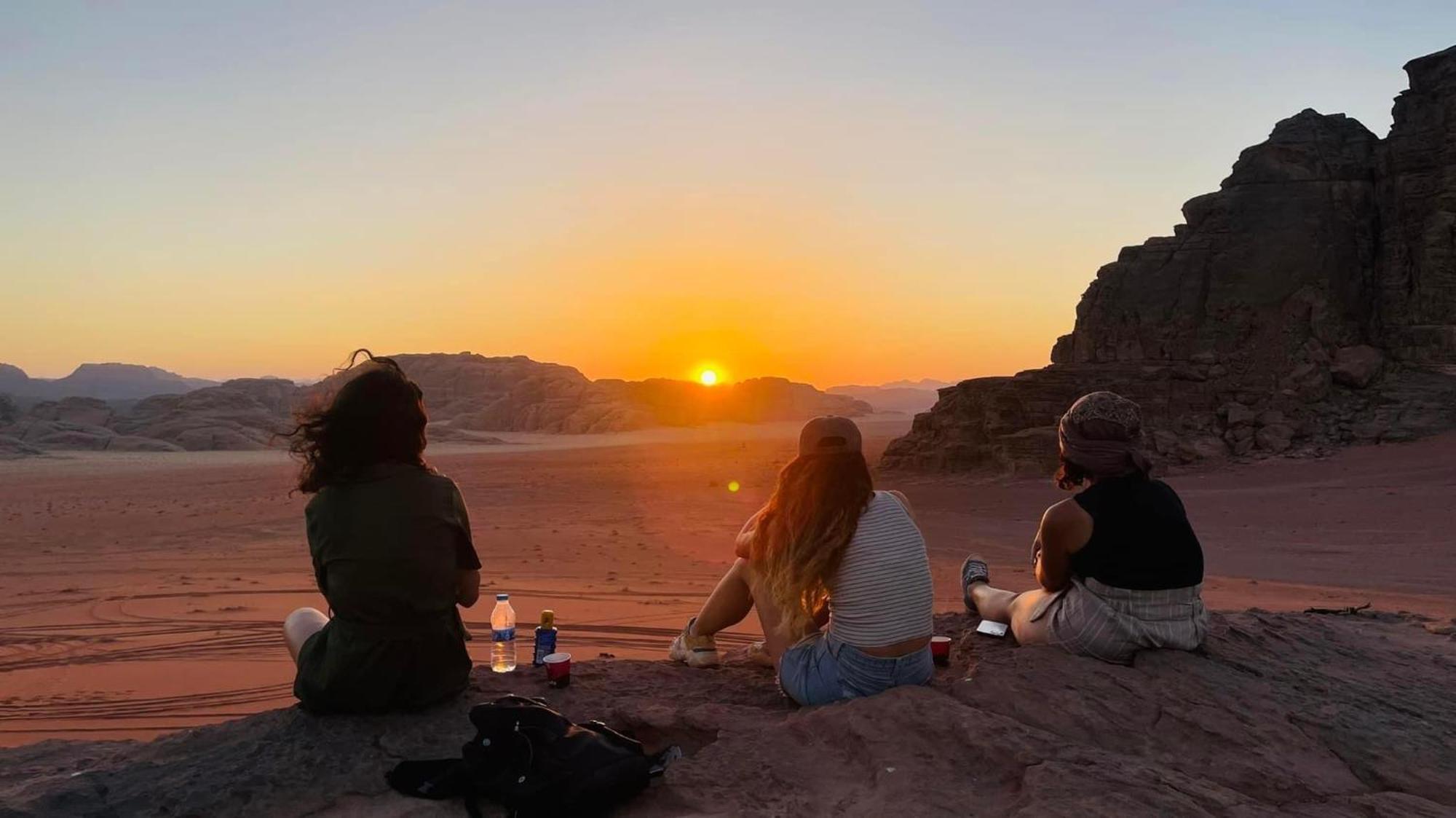 Wadi Rum Travel Camp Eksteriør bilde