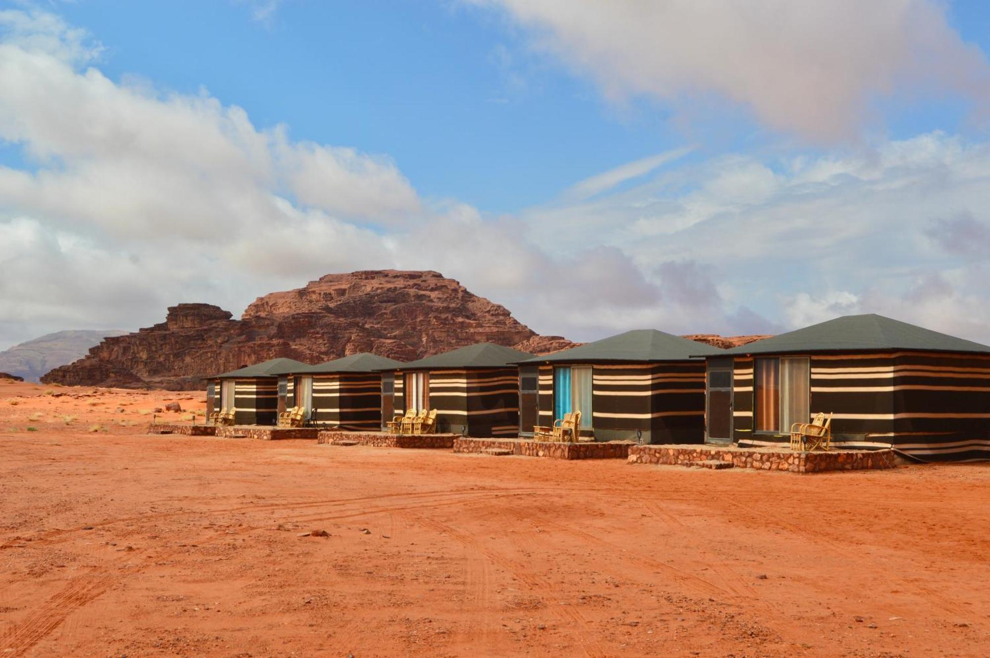 Wadi Rum Travel Camp Eksteriør bilde