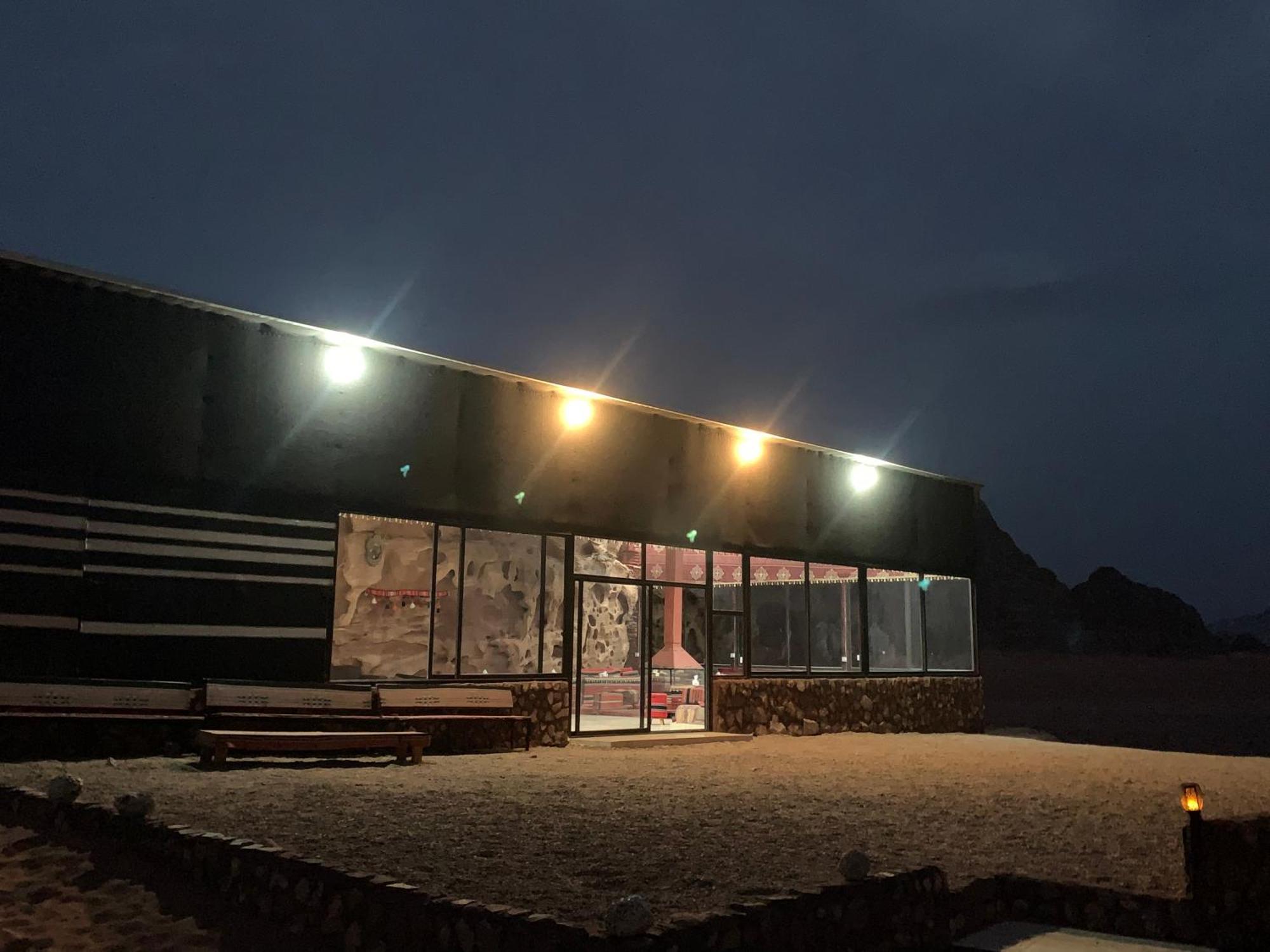Wadi Rum Travel Camp Eksteriør bilde